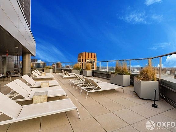 4th image of 160 Madison Ave APT 23E