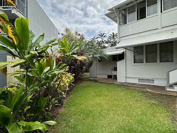 3rd image of 2452 Kapiolani Blvd APT 1