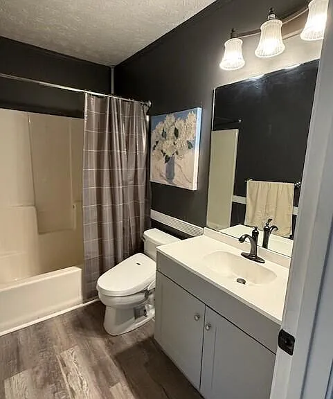 2640 Ridgecrest Ln — Photo 3