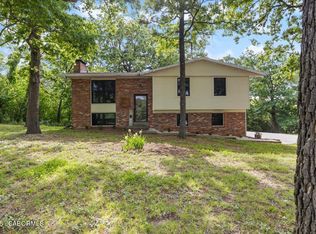 10300 Baker Rd, Henley, MO 65040