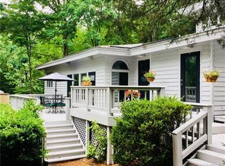 130 Whispering Pnes, Lake Wylie, SC 29710
