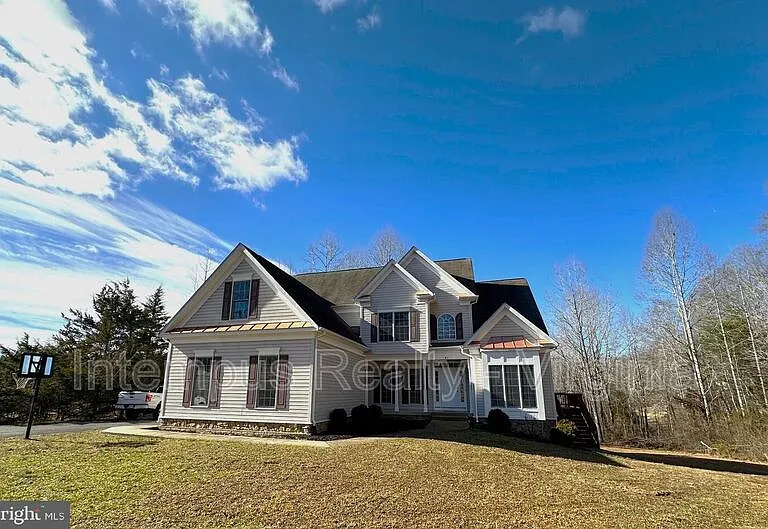 41 Rainwater Ln — Photo 1