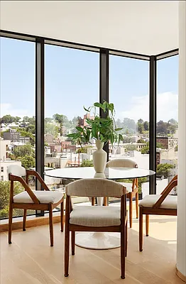 Dining area, photo 1
