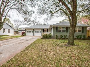 710 Parkhurst Dr, Dallas, TX 75218