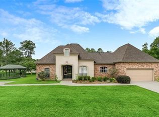 404 Choctaw Dr, Abita Springs, LA 70420