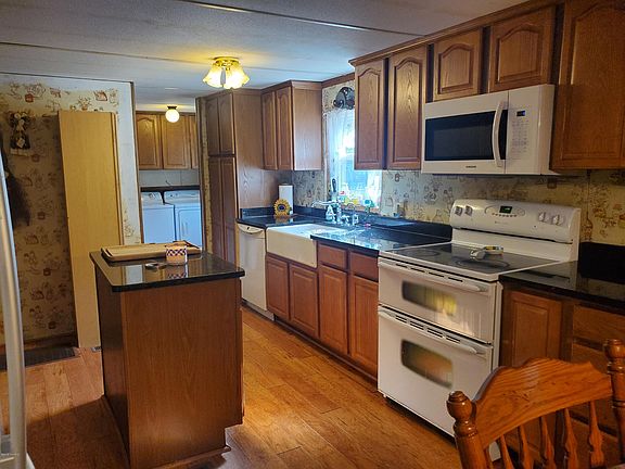 4th image of 67595 Thunderbird Dr