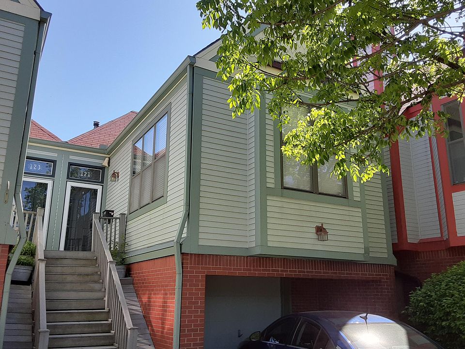 1st image of 121 E 29th St
