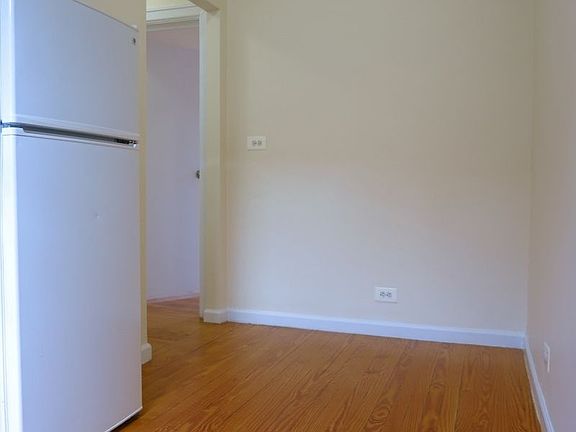 4th image of 515 E 78th St APT 6D
