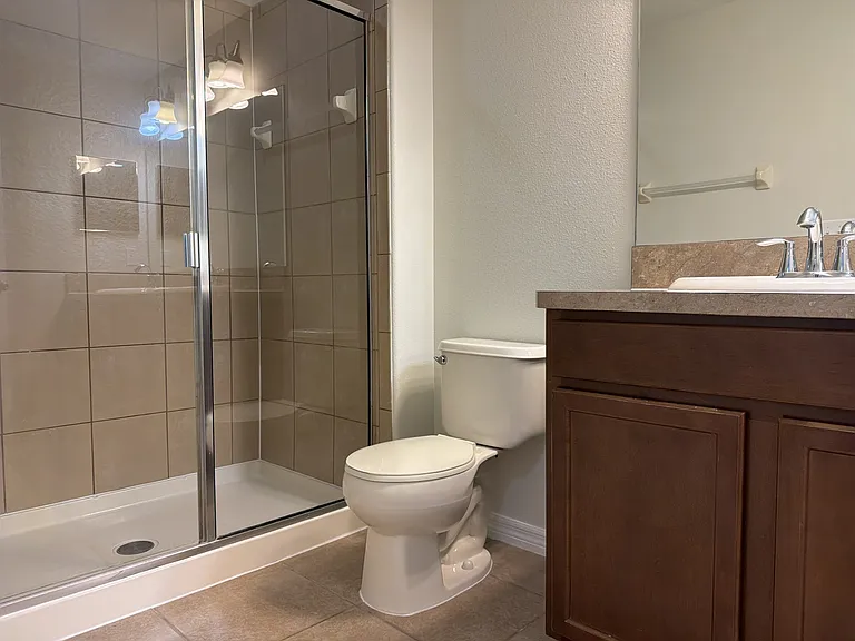 1410 Ballard Green Pl #1410 — Photo 4