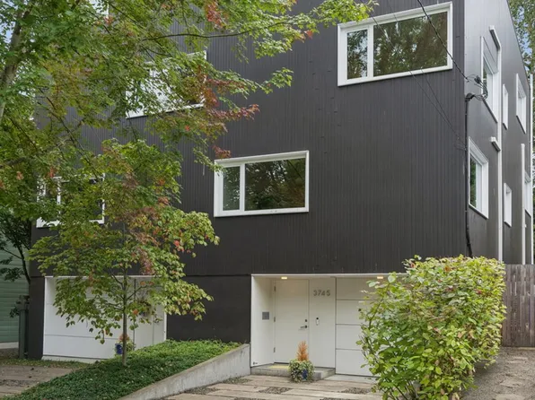 3745 NE Mallory Ave, Portland, OR 97212