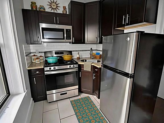 2nd image of 321 61st St APT B8