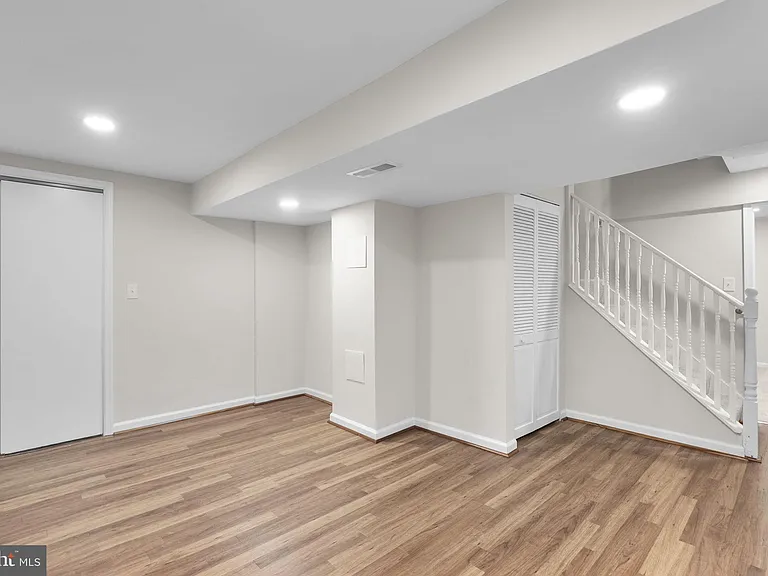 3351 Buehler Ct #99 — Photo 36