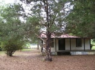 2017 Eldridge Rd, Cottondale, FL 32431