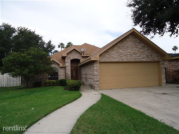 2424 Kerria Exterior