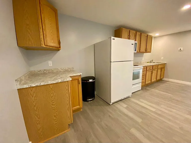 316 Berry Rd — Photo 9