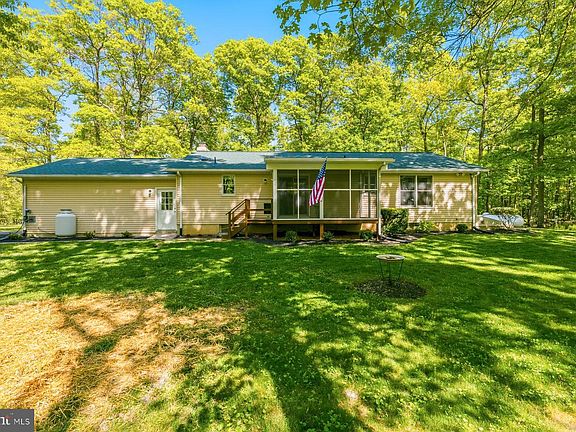 5th image of 10820 Gambrill Park Rd