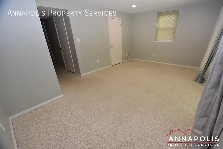 17 Mooring Point Ct — Photo 10
