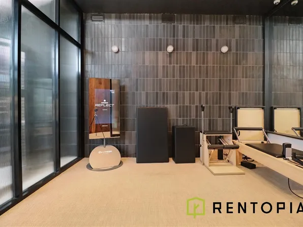 1010 Pacific Street image 5 of 29