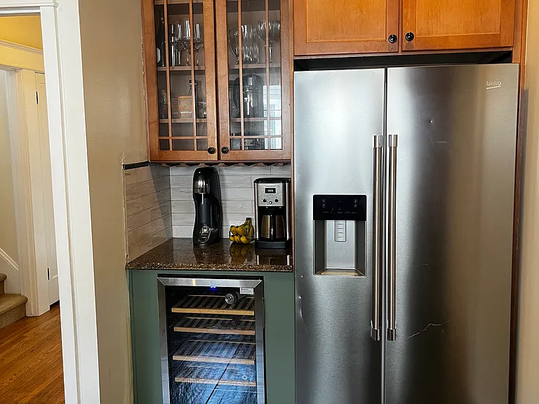 2525 NE Knott St — Photo 22