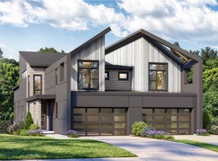 9312 Freedom St, Lenexa, KS 66227