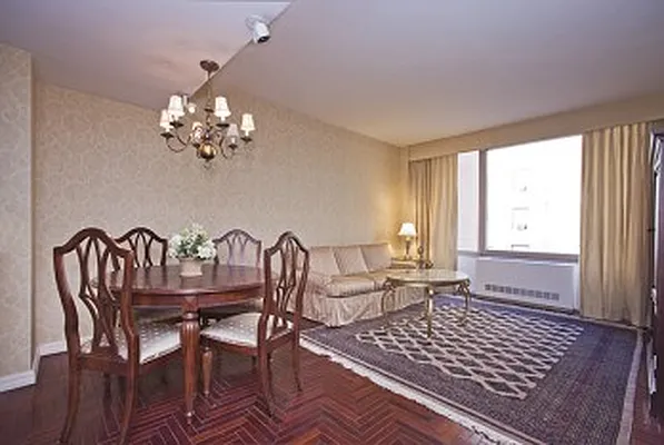 Rented by A & I Broadway | media 17