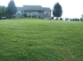 209 River Ford Rd, Maryville, TN 37804