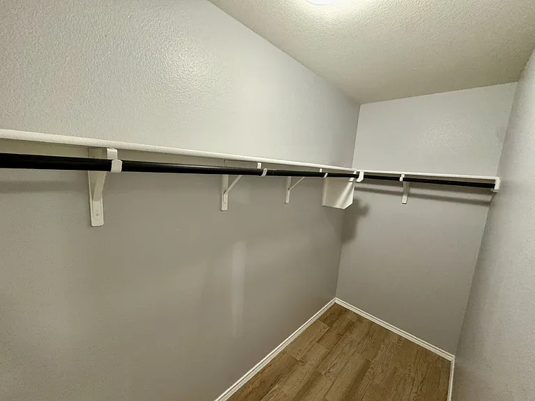5816 Knoll Pines Pass — Photo 12