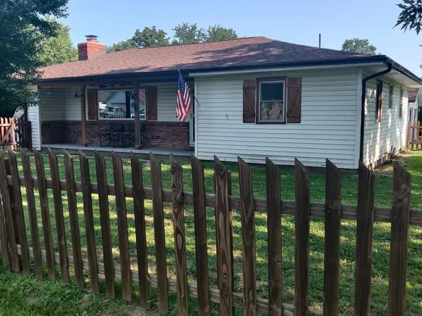 208 E Stone St, Leeton, MO 64761