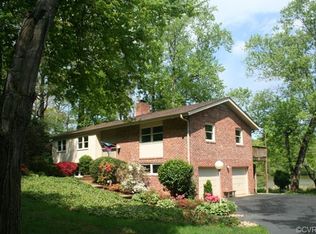 7720 Lake Shore Dr, North Chesterfield, VA 23235