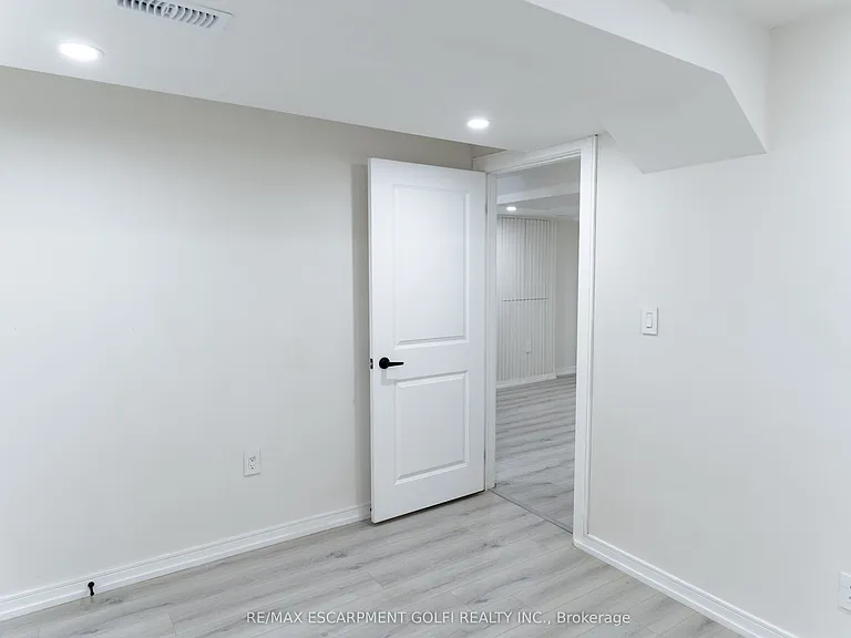 5335 Bushelgrove Cir #BASEMENT — Photo 10
