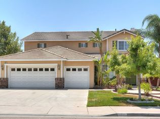 8327 Sunshine Ln, Riverside, CA 92508
