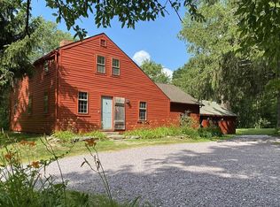 24 Fiskdale Rd, Brookfield, MA 01506