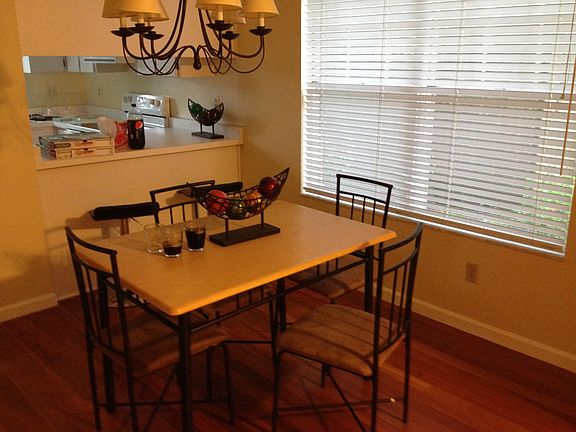 3rd image of 1775 Iroquois Dr