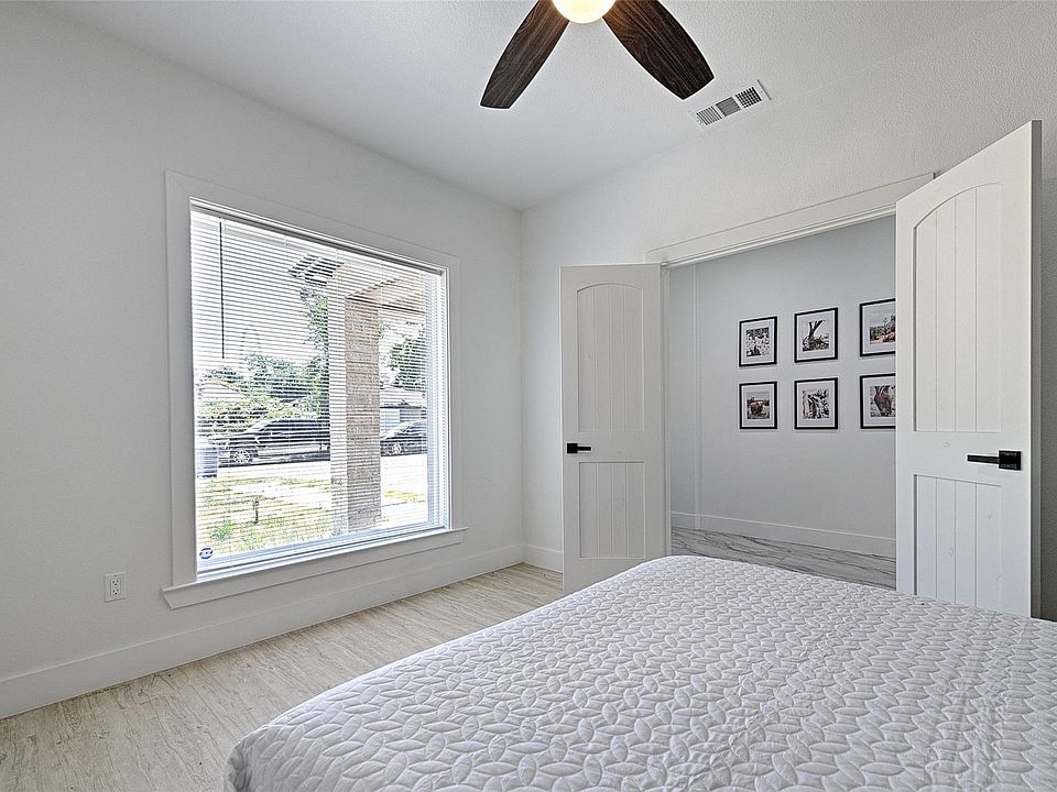 1st image of 3319 Wake St