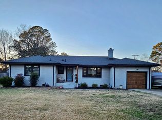 1741 Meredith Rd, Virginia Beach, VA 23455