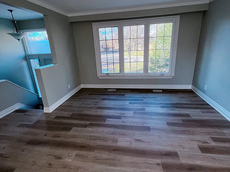 380 Bent Cres — Photo 10