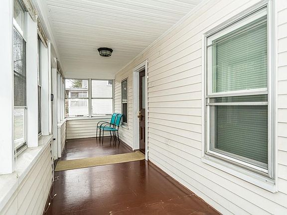 3rd image of 15 North St