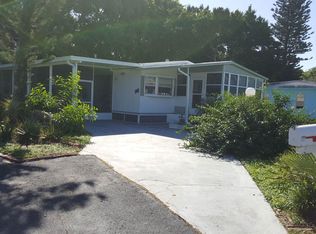 123 Driftwood Ln, Naples, FL 34112