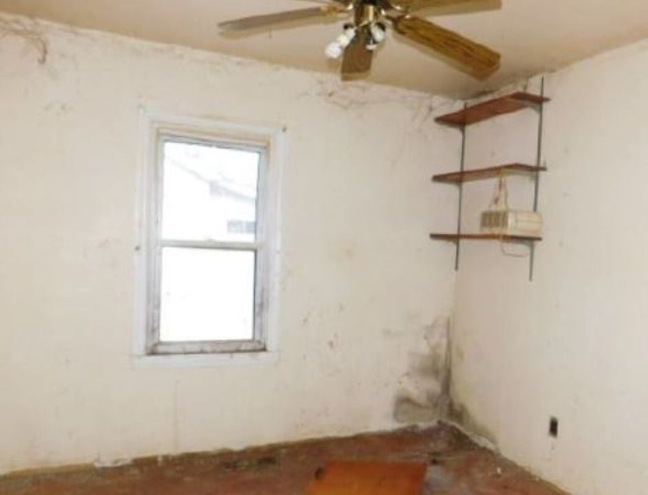 2nd image of 307 E Central Ave