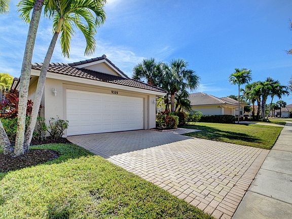 2nd image of 9329 Heron Cove Drive