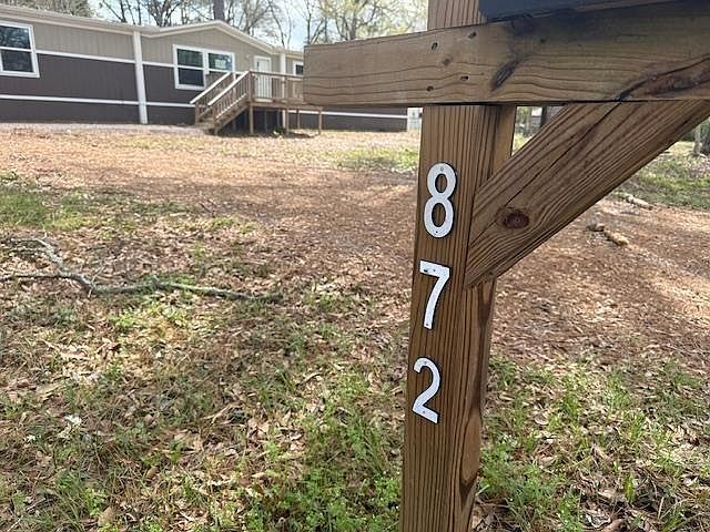 1st image of 872 Twin Towers Rd