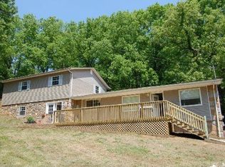 2539 Vineyard Rd, Lenoir City, TN 37772