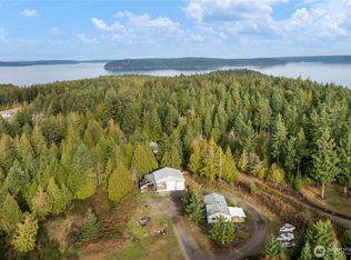 8646 Stavis Bay Rd NW, Seabeck, WA 98380