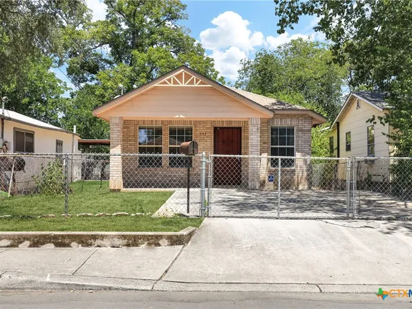 643 Mercedes St, San Antonio, TX 78207