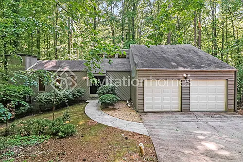 3895 Rock Mill Pkwy Photo 1