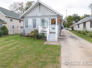 236 E Hickory Rd, Battle Creek, MI 49017