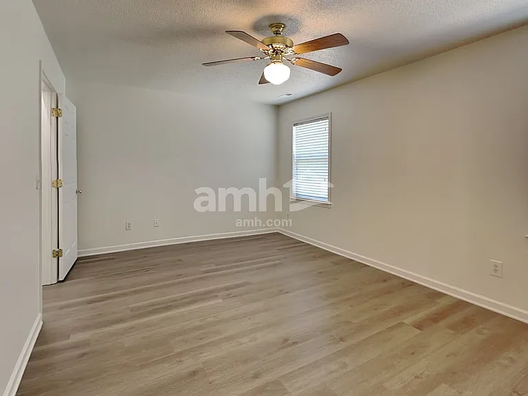 1407 Hyalyn Springs Ct — Photo 8