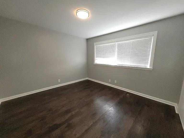 658 Cherry Way — Photo 4