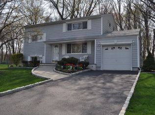 85 Rock Hill Rd, Old Bridge, NJ 08857