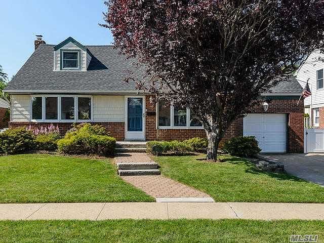 1st image of 1083 Lydia Dr
